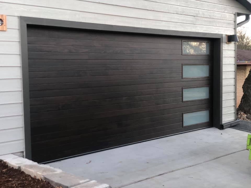 contemporary_garage_door